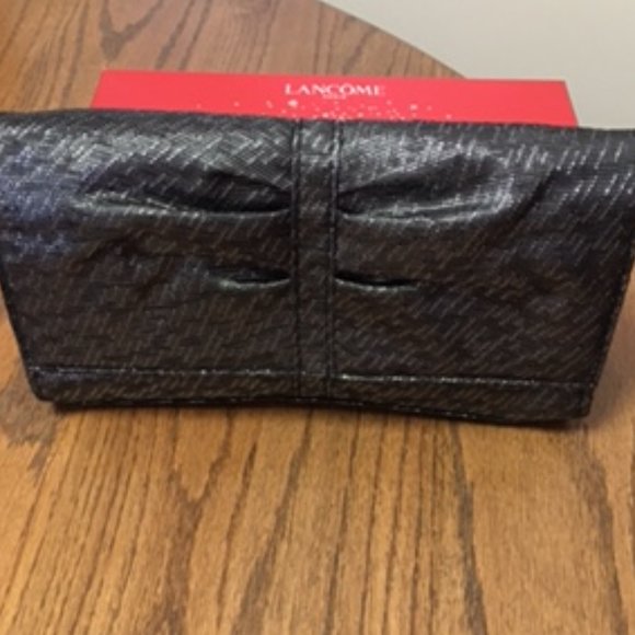 New in Box Lancome Metallic Clutch Bag - Picture 1 of 9